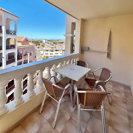 Lovely 1 Bed In Castle Harbour C108 * 로스크리스티아노스