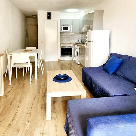 Lovely 1 Bed In Castle Harbour C108 * لوس كريستيانوس