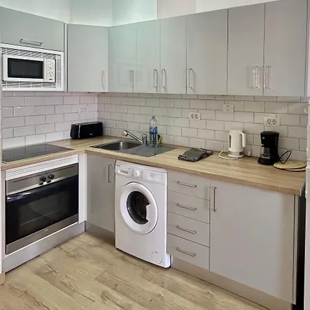 Lovely 1 Bed In Castle Harbour C108 شقة *