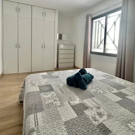 Lovely 1 Bed In Castle Harbour C108 * لوس كريستيانوس