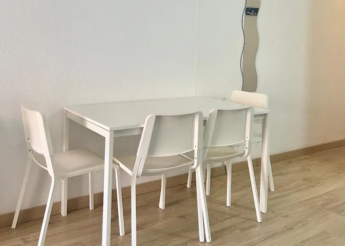 Lovely 1 Bed In Castle Harbour C108