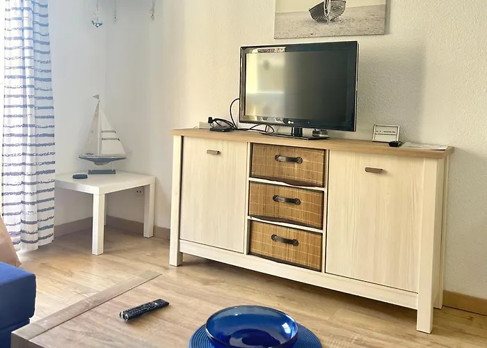 شقة Lovely 1 Bed In Castle Harbour C108